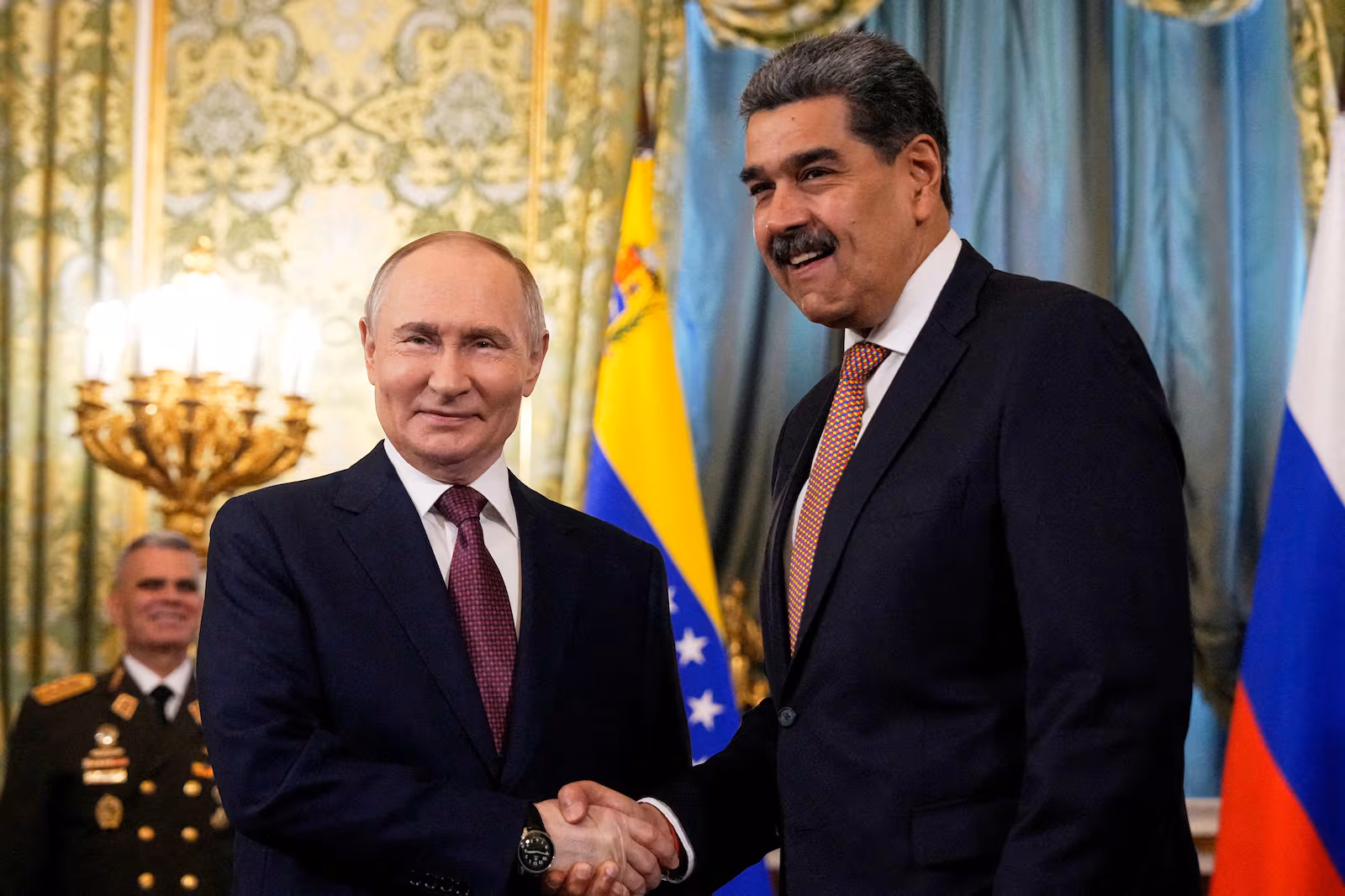 Rússia critica ‘ameaças neocoloniais’ contra a Venezuela e apoia nova líder interina